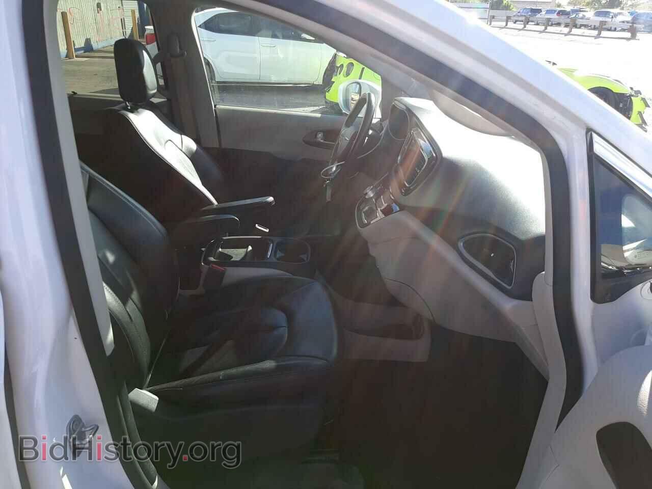 2019 CHRYSLER PACIFICA - VIN: 2C4RC1BG4KR555329 - Photo 5