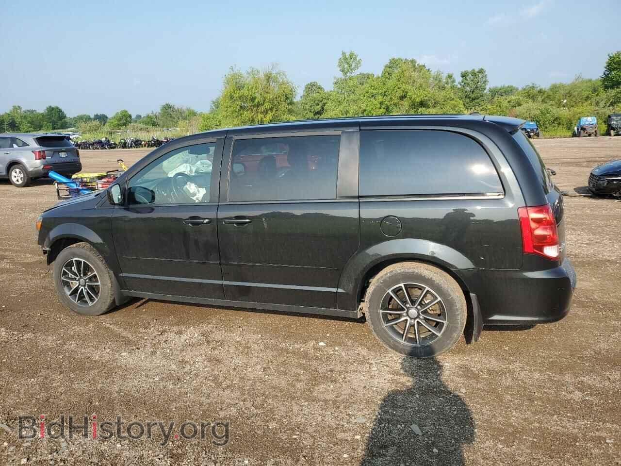 2017 DODGE CARAVAN - VIN: 2C4RDGCG8HR776584 - Photo 2