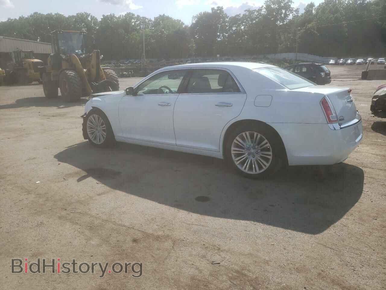 2013 CHRYSLER 300 - VIN: 2C3CCAEG9DH557933 - Фото 2