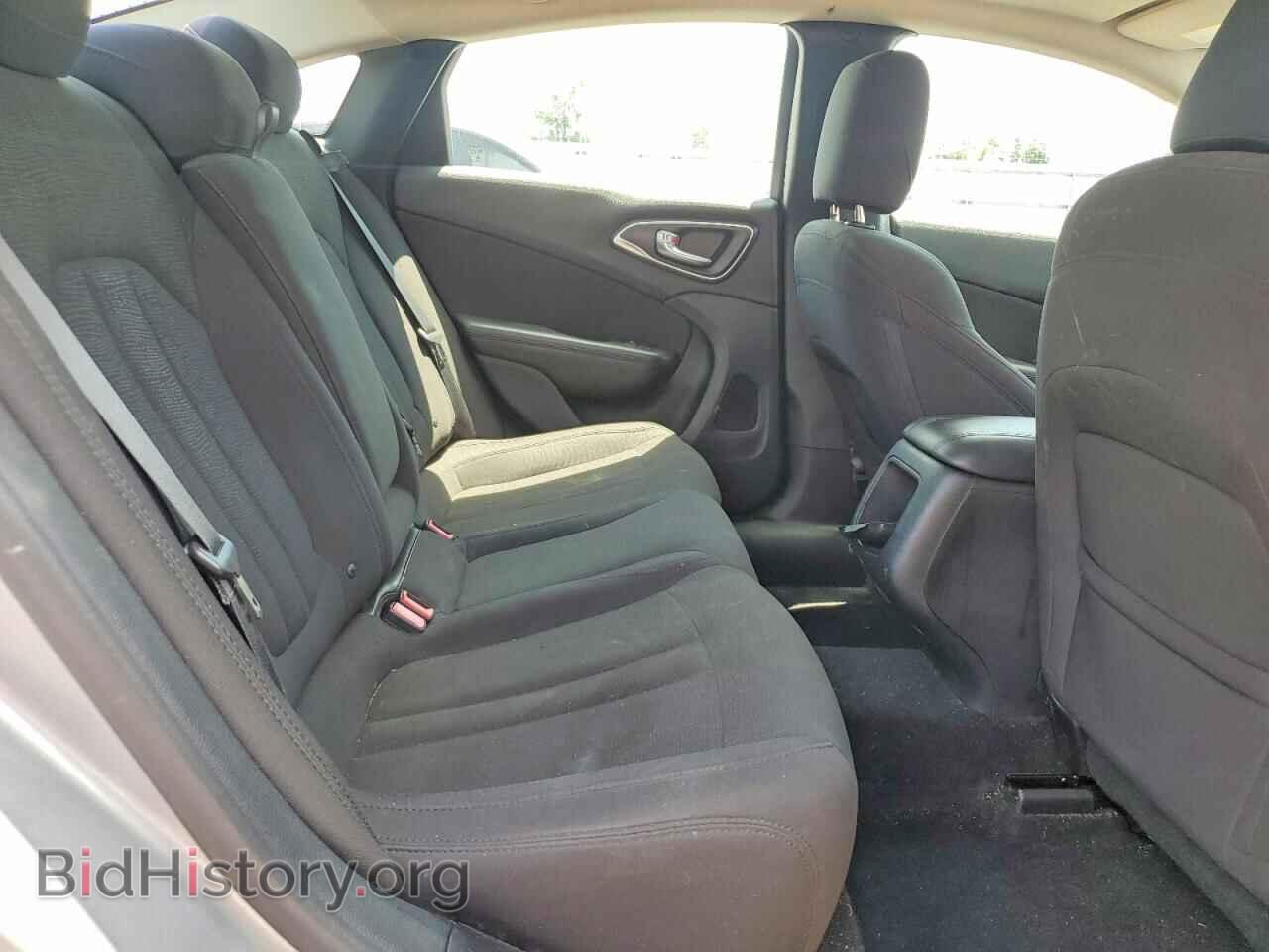 2015 CHRYSLER 200 - VIN: 1C3CCCAB2FN543372 - Фото 10
