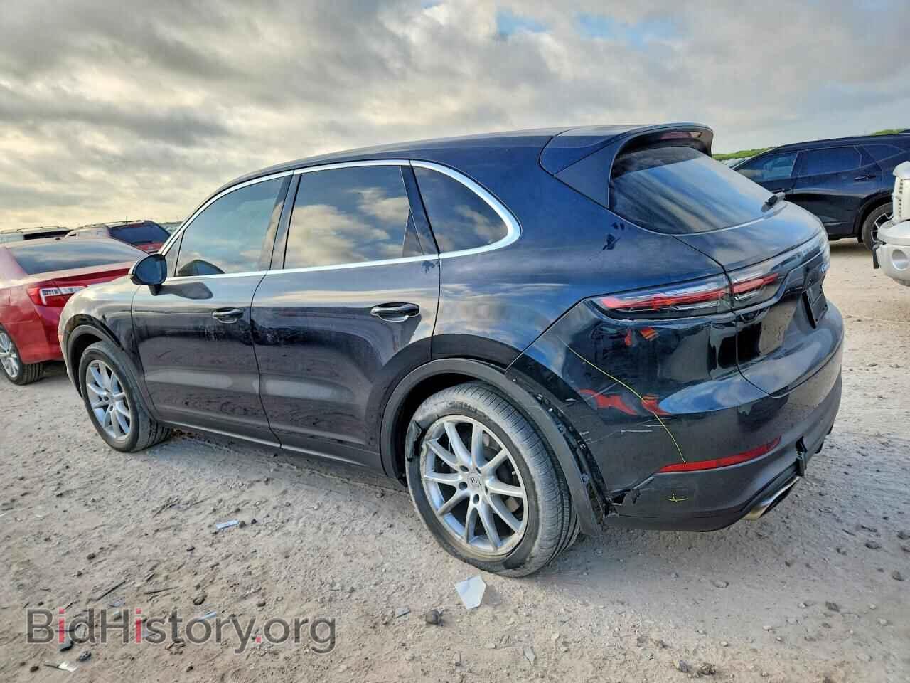 2019 PORSCHE CAYENNE - VIN: WP1AA2AY0KDA09678 - Photo 2