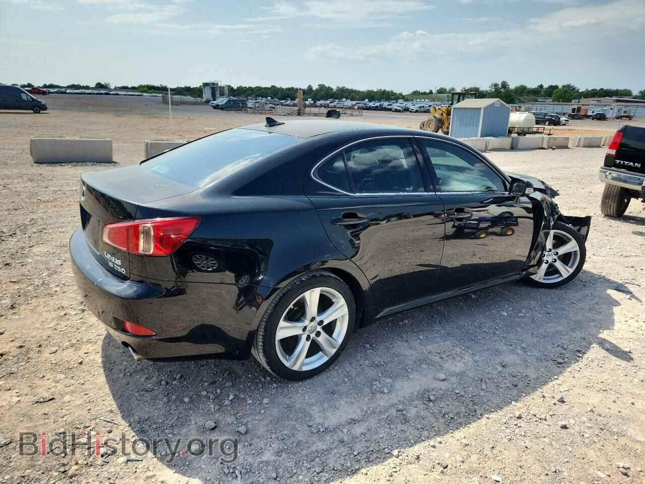 2011 LEXUS IS - VIN: JTHBF5C26B2101521 - Фото 3