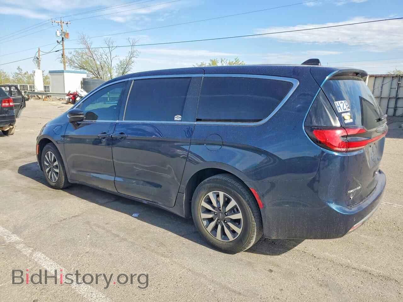 2024 CHRYSLER PACIFICA - VIN: 2C4RC1S78RR102650 - Photo 2