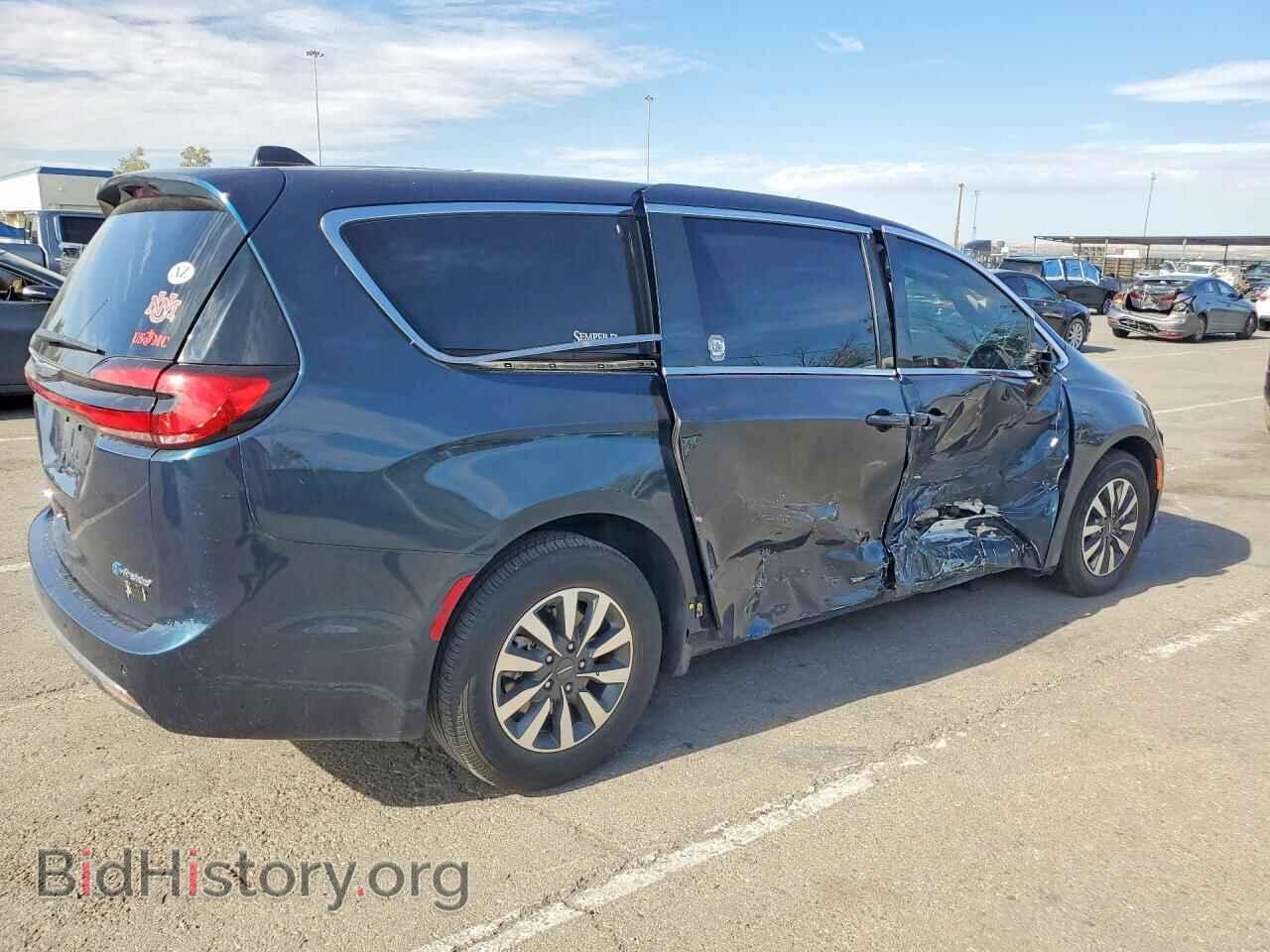 2024 CHRYSLER PACIFICA - VIN: 2C4RC1S78RR102650 - Photo 3