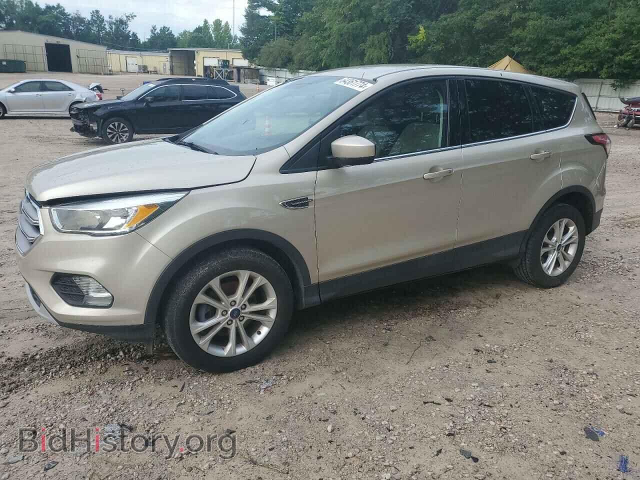 Фотография 1FMCU0GD3HUB95733 - FORD ESCAPE 2017
