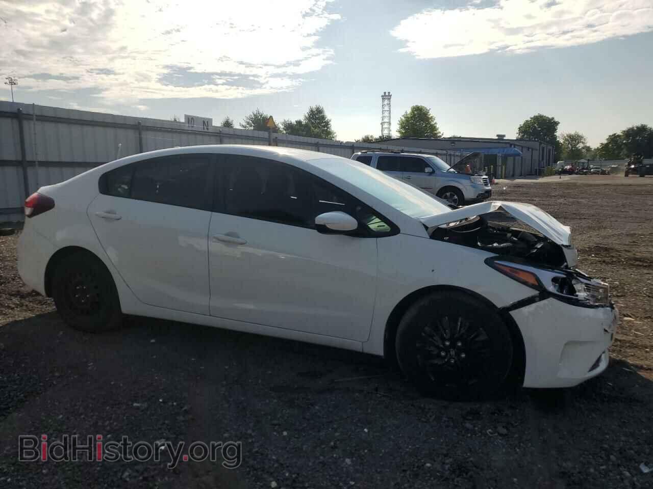 2017 KIA FORTE - VIN: 3KPFK4A71HE109612 - Фото 4