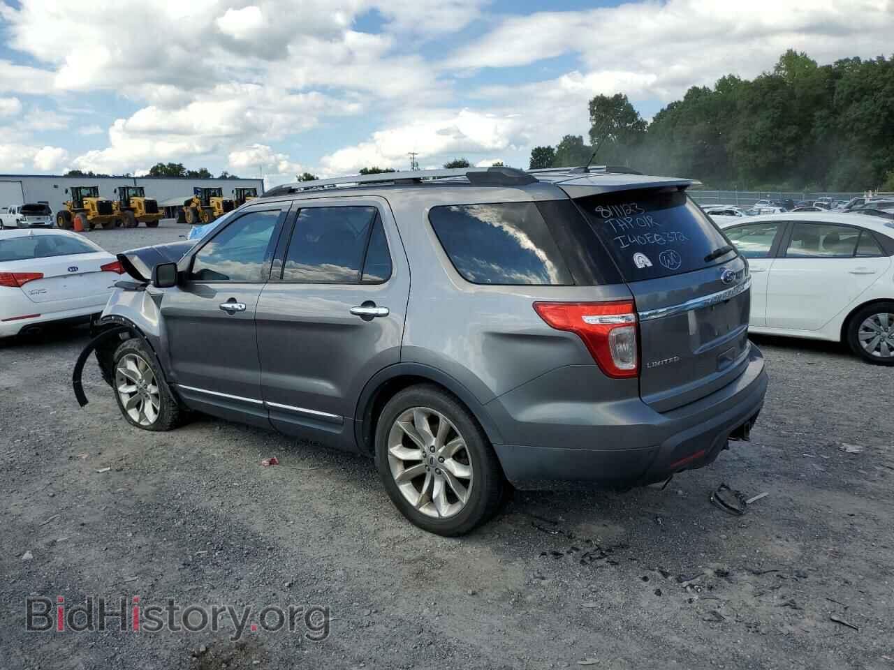 2011 FORD EXPLORER - VIN: 1FMHK7F81BGA45232 - Photo 2