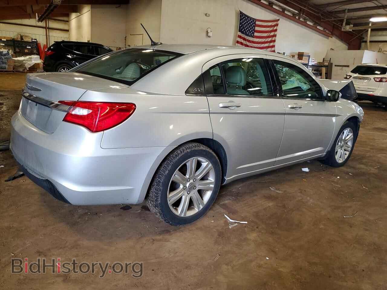2012 CHRYSLER 200 - VIN: 1C3CCBBB5CN131841 - Фото 3