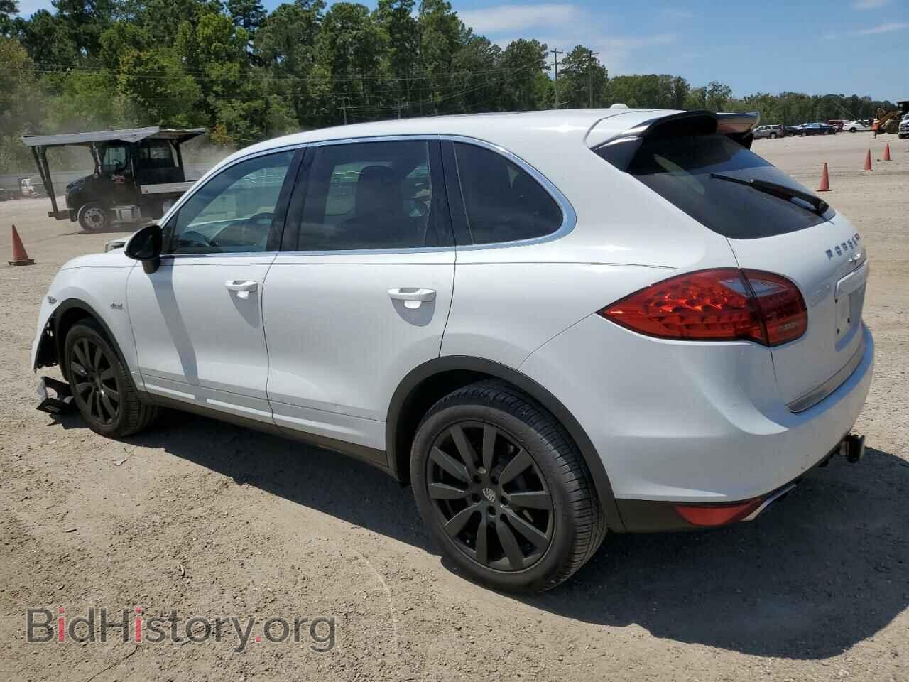 2013 PORSCHE CAYENNE - VIN: WP1AF2A22DLA37777 - Фото 2