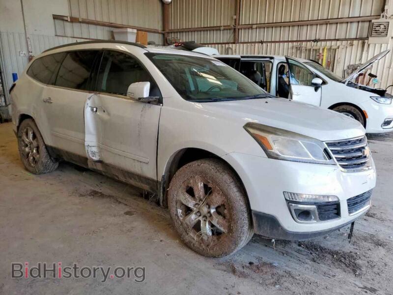 2017 Chevrolet TRAVERSE (VIN 1GNKRGKD6HJ215810) — фото 4 из 15
