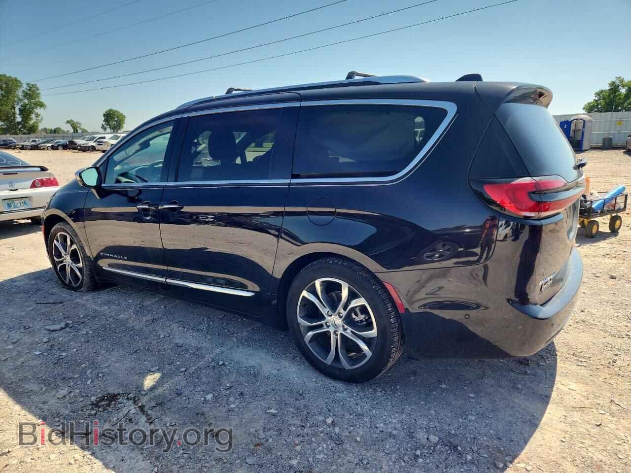 2024 CHRYSLER PACIFICA - VIN: 2C4RC1PG0RR177657 - Photo 2