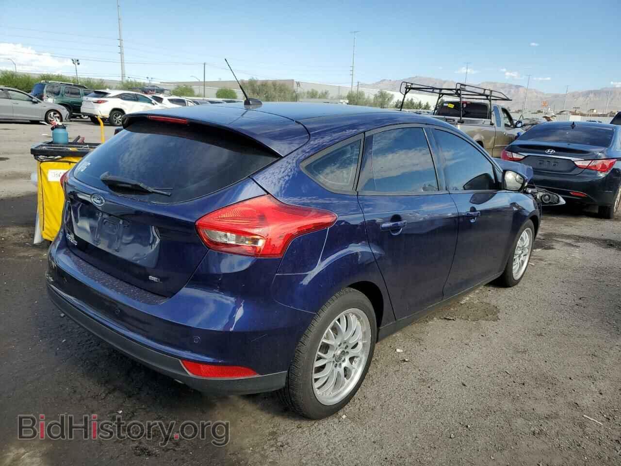 2017 FORD FOCUS - VIN: 1FADP3M26HL211374 - Фото 3