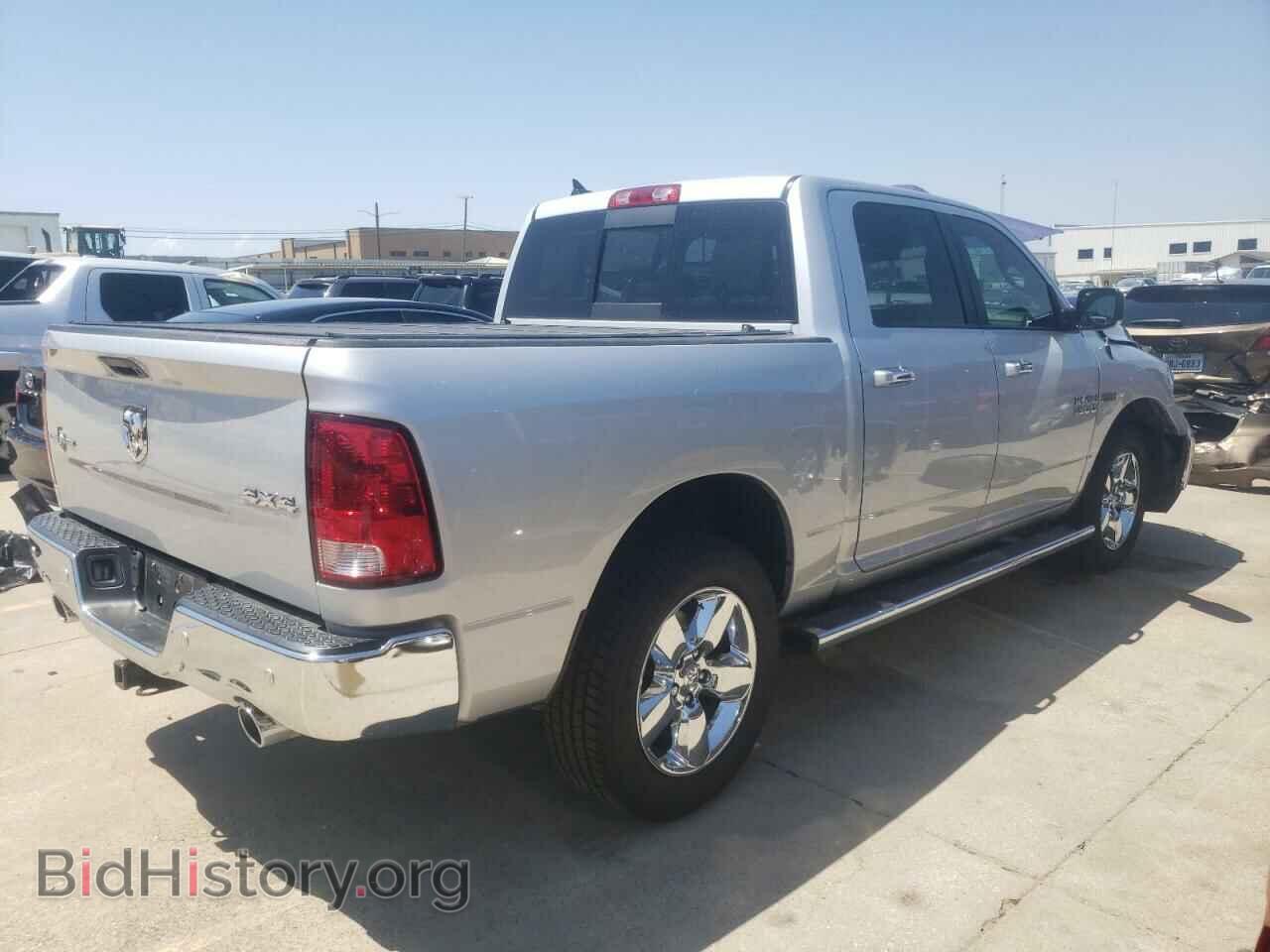 2016 RAM 1500 - VIN: 1C6RR7LT3GS411765 - Фото 3