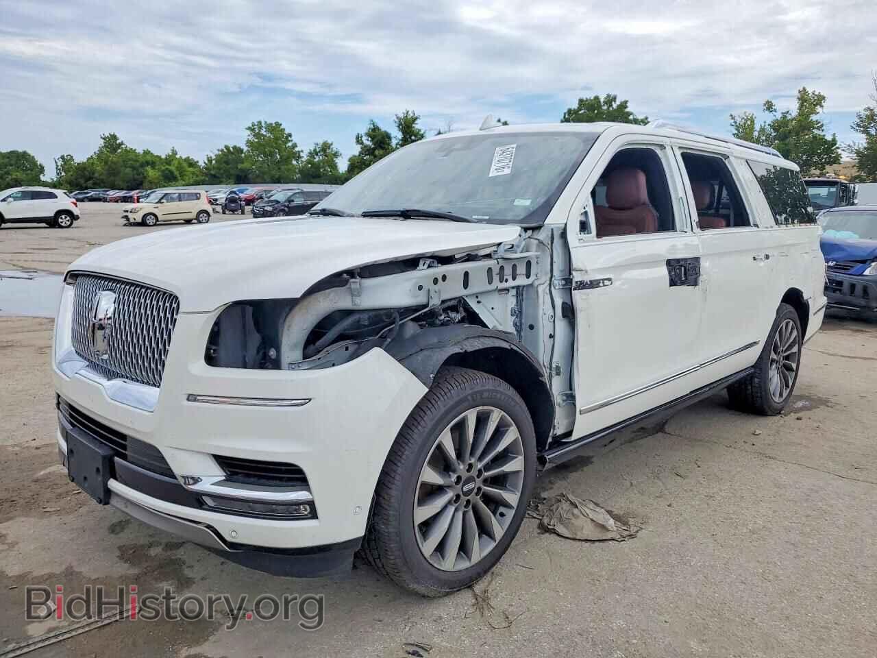 Photo 5LMJJ3LT5LEL06104 - LINCOLN NAVIGATOR 2020