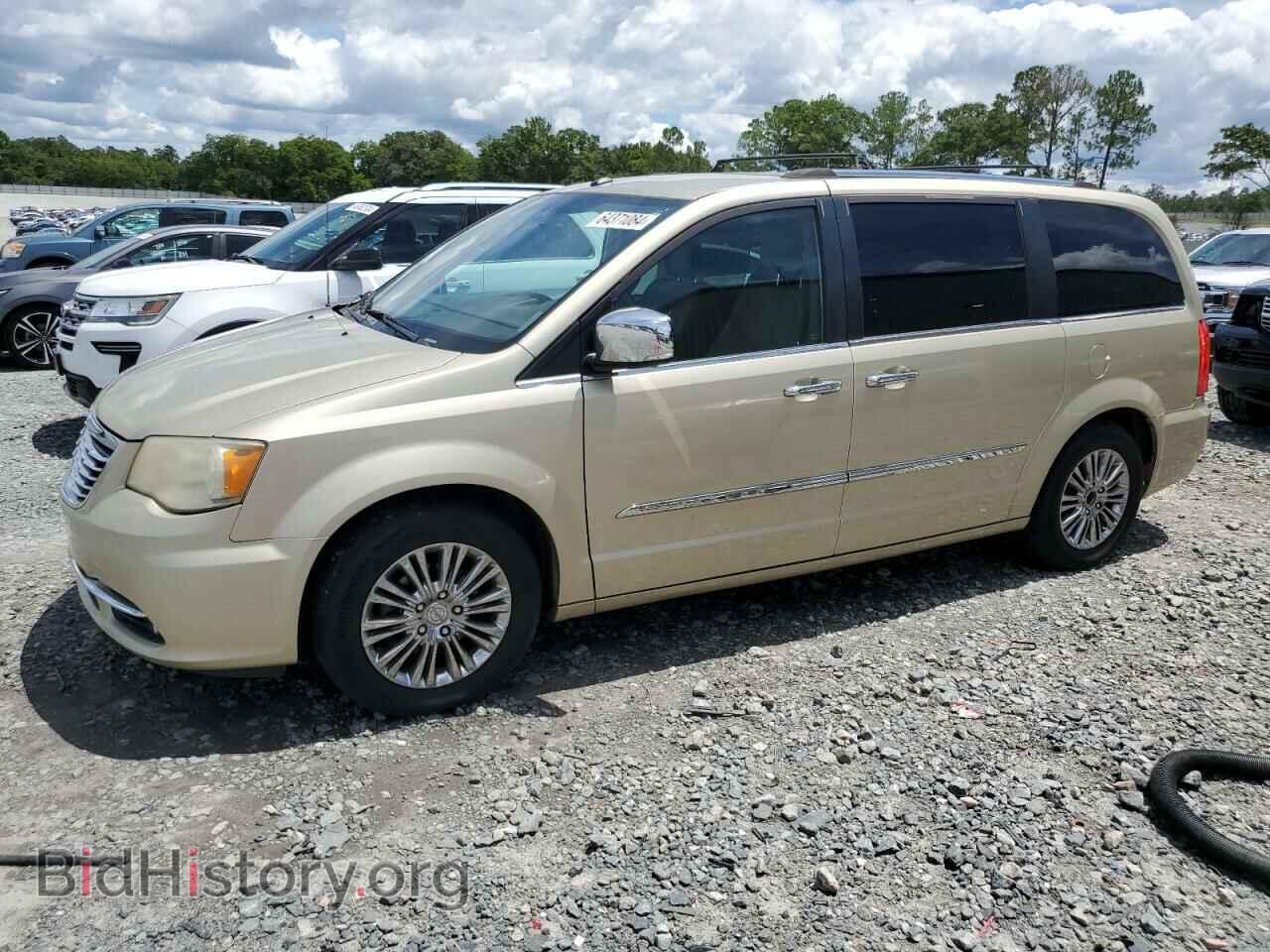 Photo 2A4RR6DG2BR687802 - CHRYSLER MINIVAN 2011
