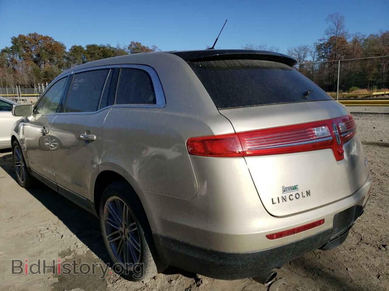 2017 LINCOLN MKT - VIN: 2LMHJ5AT7HBL01235 - Фото 3