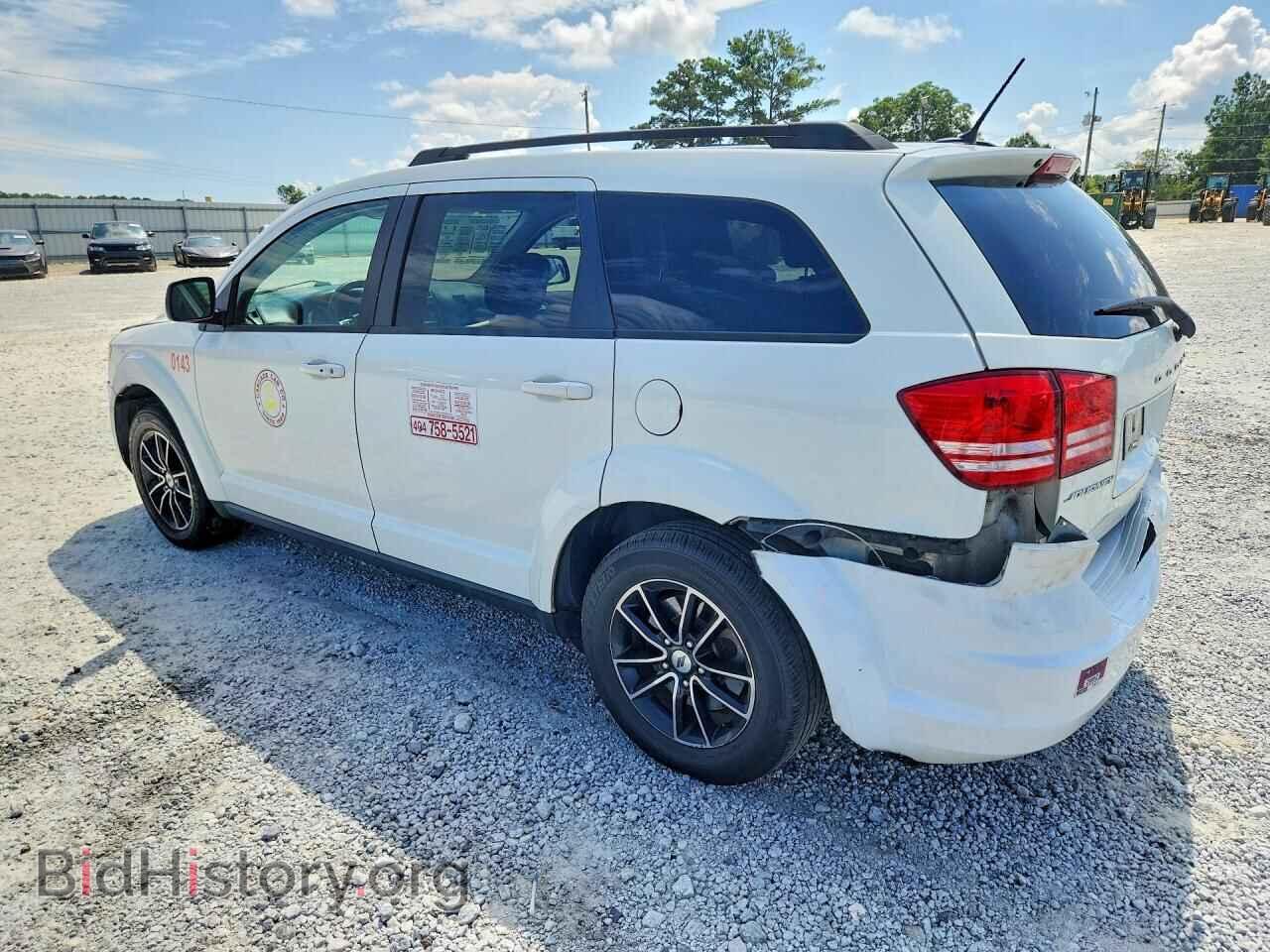 2018 DODGE JOURNEY - VIN: 3C4PDCAB7JT208739 - Photo 2