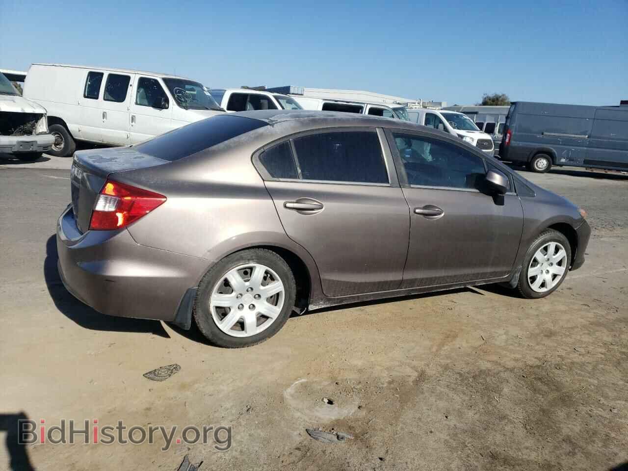 2012 HONDA CIVIC - VIN: 2HGFB2F5XCH552335 - Фото 3