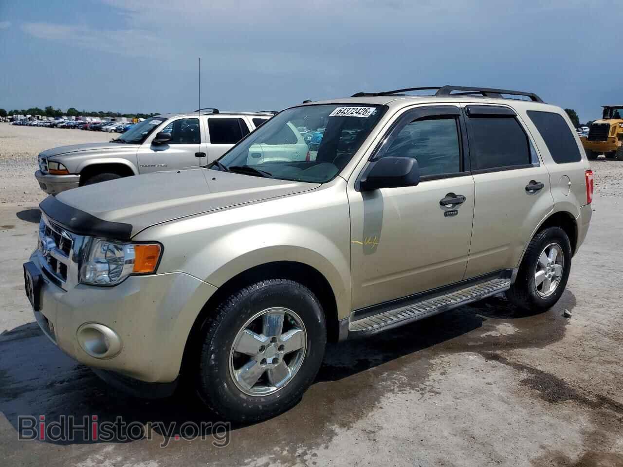Photo 1FMCU0D79AKC29285 - FORD ESCAPE 2010