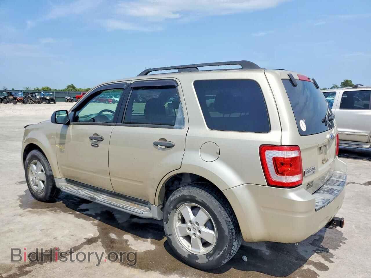 2010 FORD ESCAPE - VIN: 1FMCU0D79AKC29285 - Фото 2