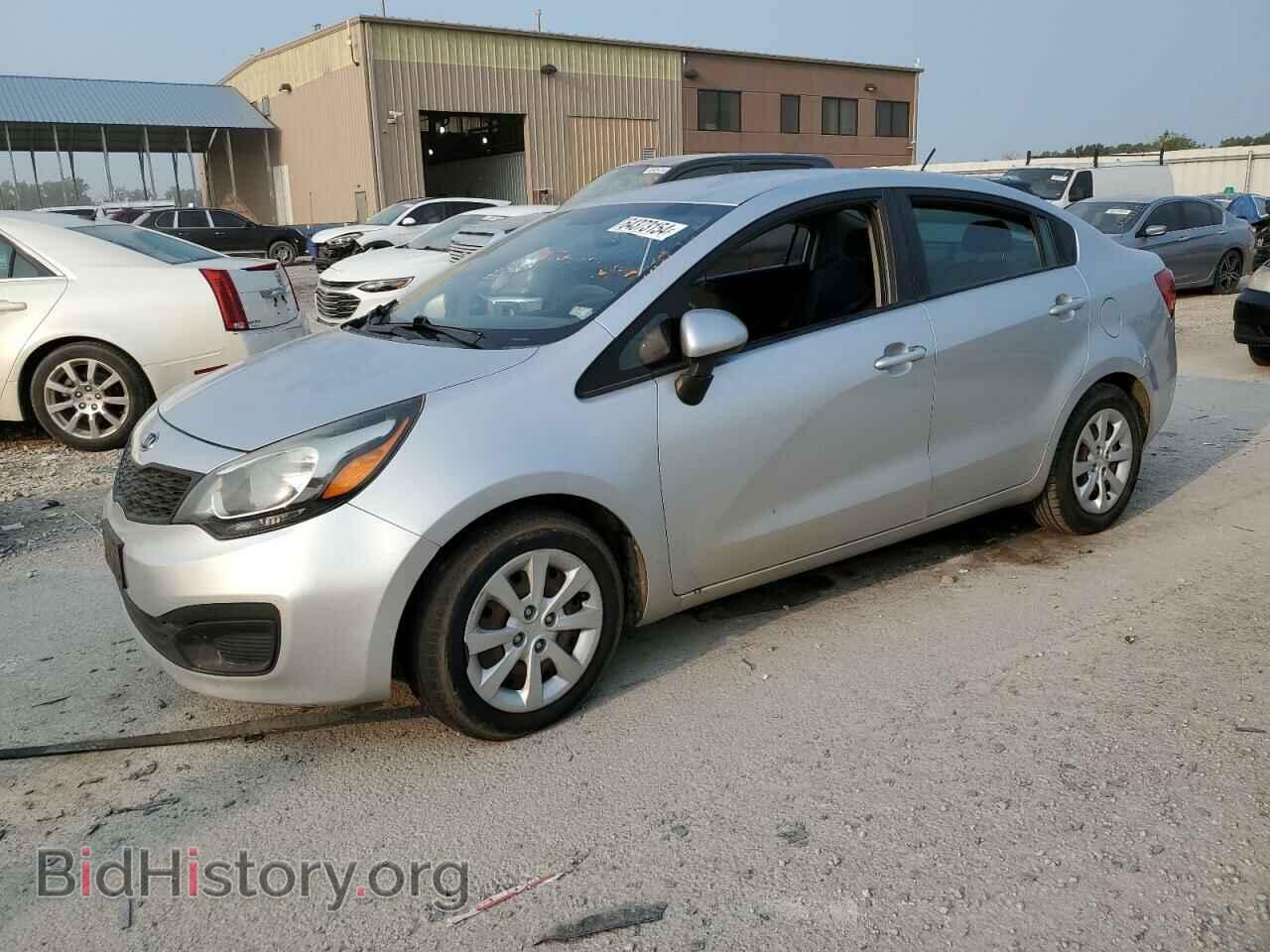 Фотография KNADM4A38C6095086 - KIA RIO 2012