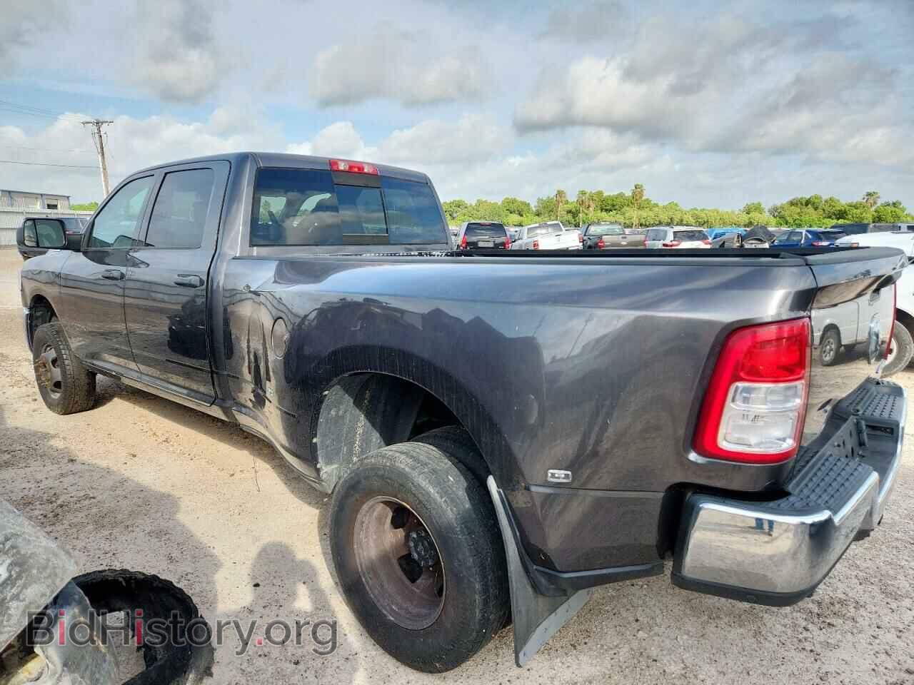 2020 RAM 3500 - VIN: 3C63RRGL7LG216135 - Фото 2