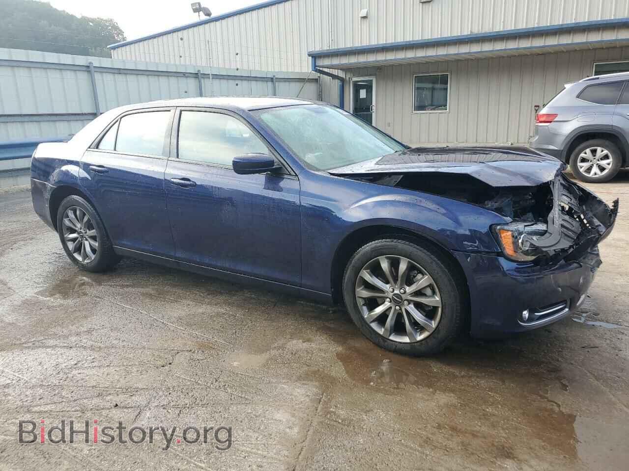 2014 CHRYSLER 300 - VIN: 2C3CCAGG8EH381777 - Фото 4