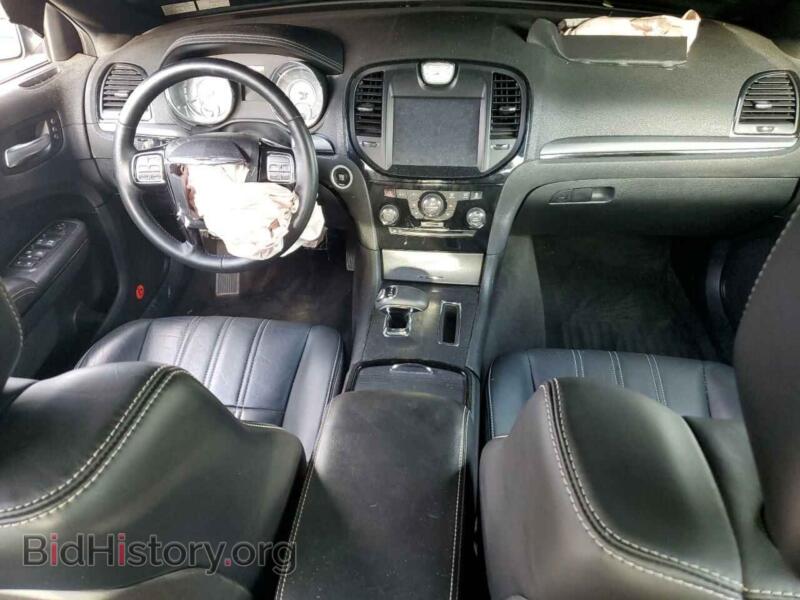 2014 Chrysler 300 (VIN 2C3CCAGG8EH381777) — фото 8 из 13