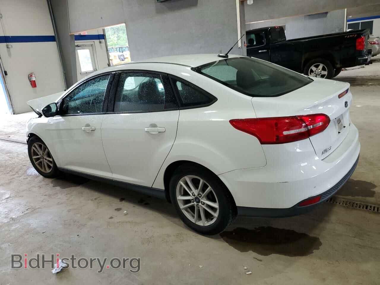 2017 FORD FOCUS - VIN: 1FADP3F2XHL300426 - Фото 2