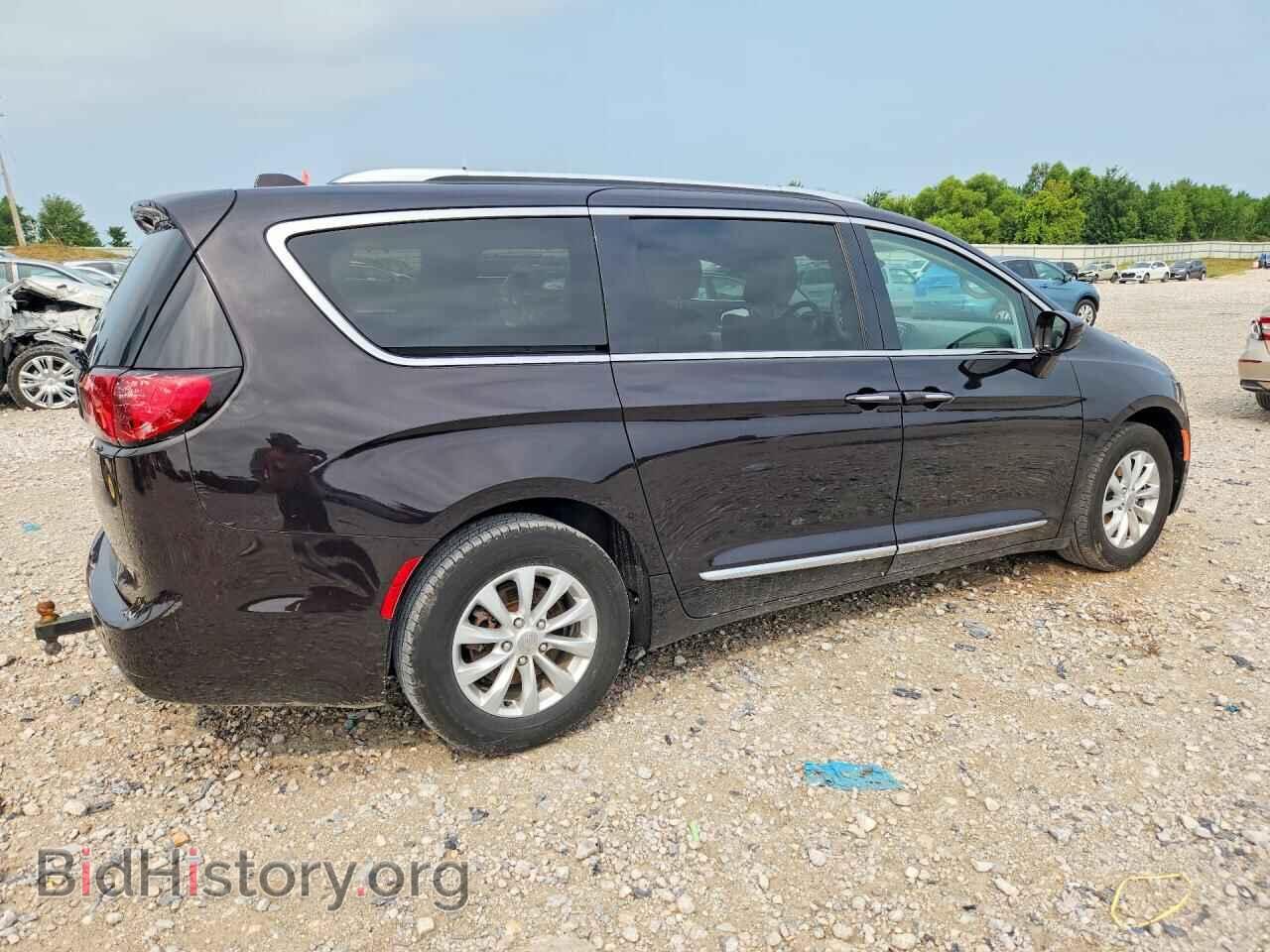 2019 CHRYSLER PACIFICA - VIN: 2C4RC1BG9KR506885 - Photo 3