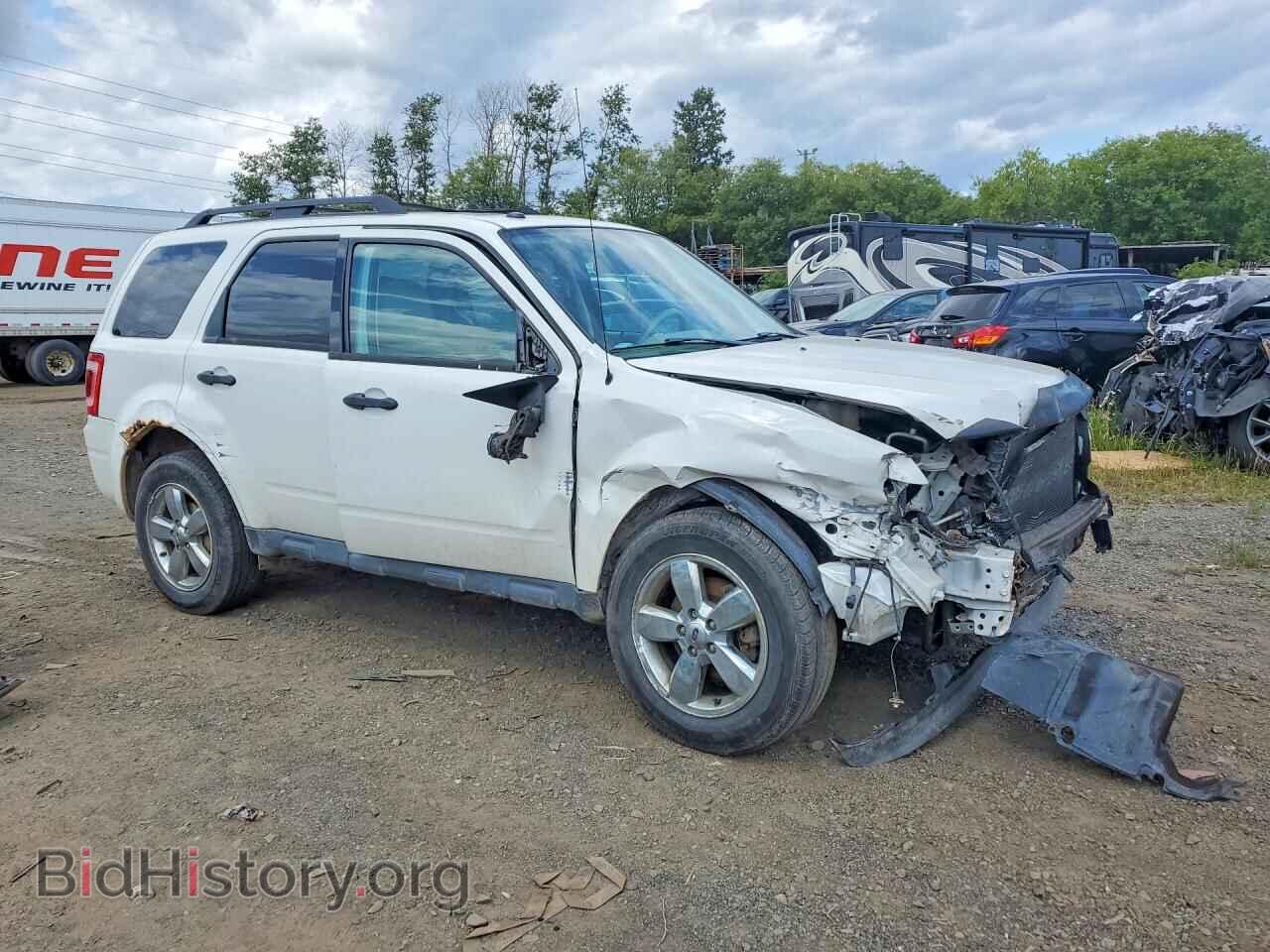 2011 FORD ESCAPE - VIN: 1FMCU0DG6BKC67221 - Photo 4