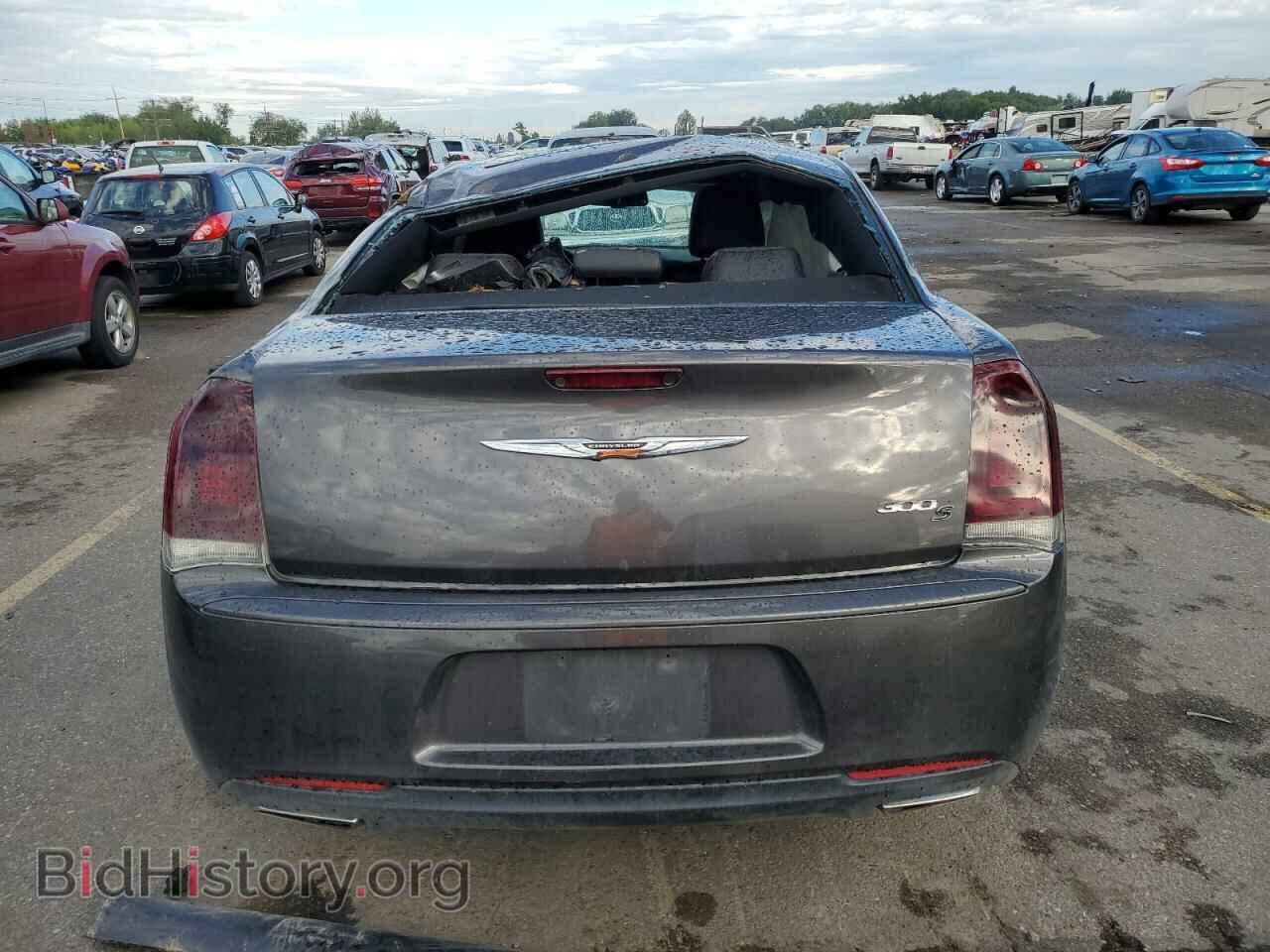 2017 CHRYSLER 300 - VIN: 2C3CCABG0HH655470 - Фото 6