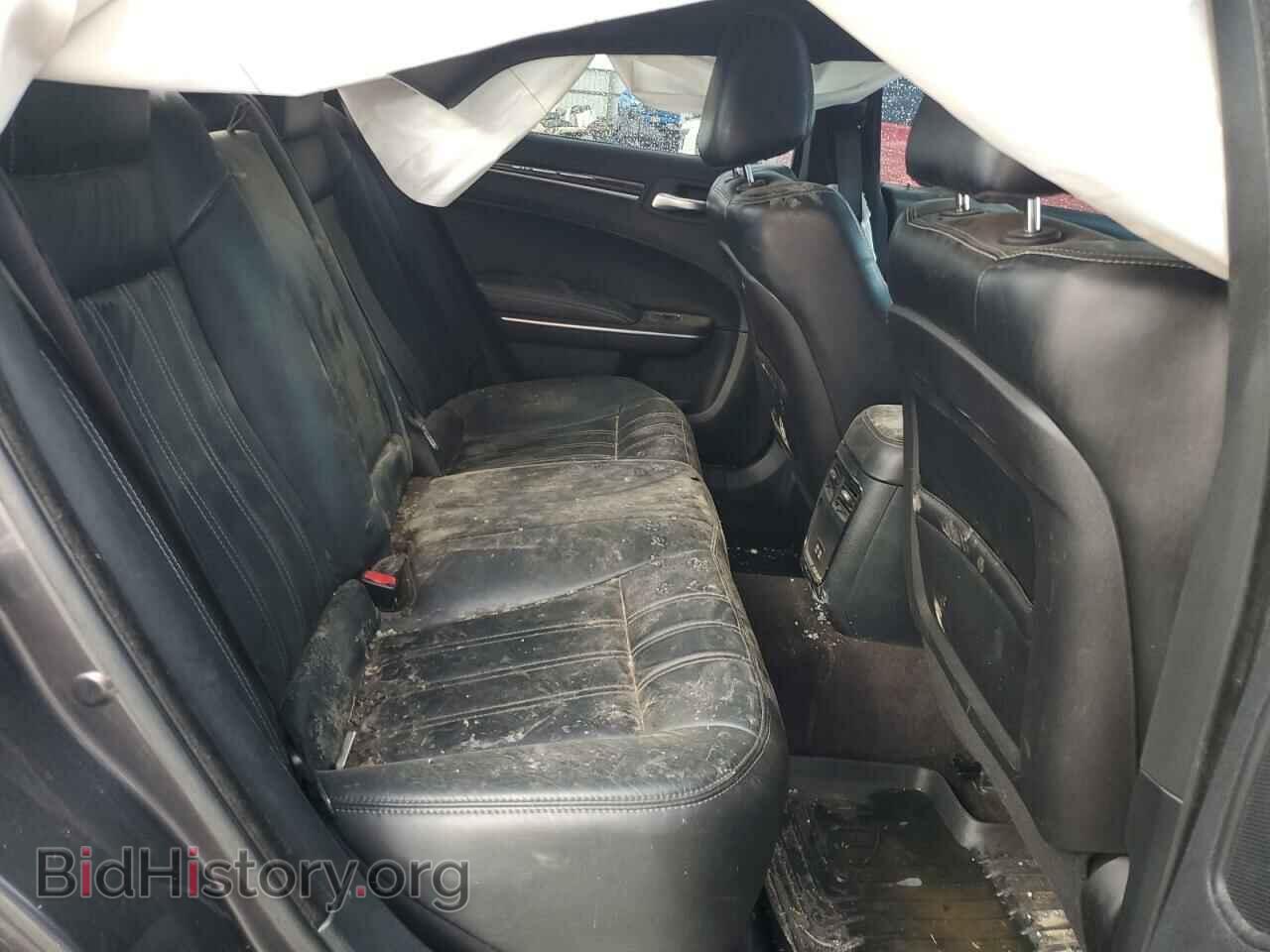 2017 CHRYSLER 300 - VIN: 2C3CCABG0HH655470 - Фото 10