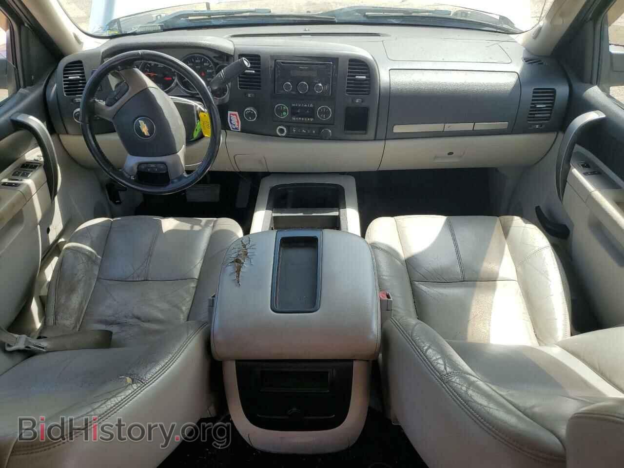 2011 CHEVROLET ALL Models - VIN: 3GCPKSE38BG348067 - Фото 8