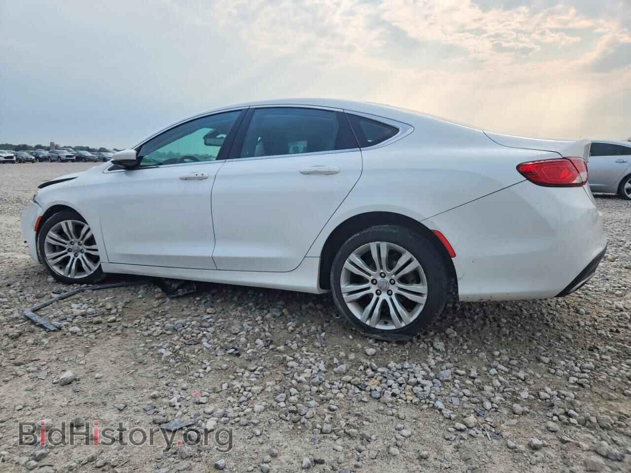 2015 CHRYSLER 200 - VIN: 1C3CCCAG8FN507181 - Photo 2
