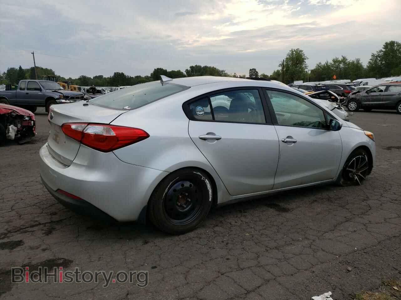 2015 KIA FORTE - VIN: KNAFK4A64F5408279 - Фото 3