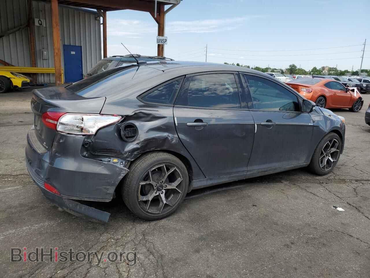 2016 FORD FOCUS - VIN: 1FADP3F2XGL305110 - Фото 3
