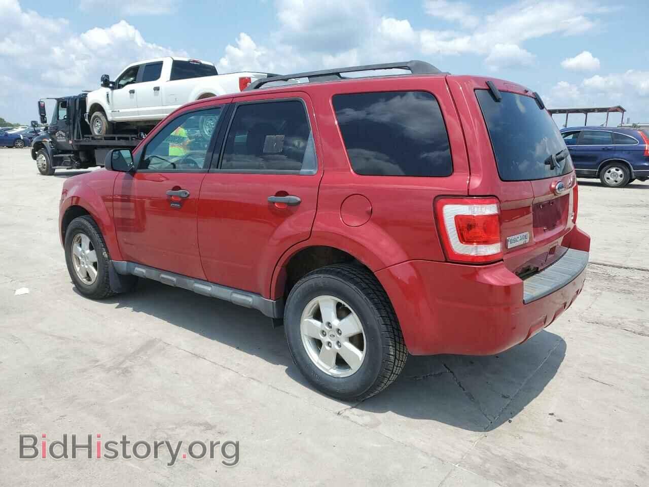 2011 FORD ESCAPE - VIN: 1FMCU9DG5BKA67015 - Фото 2