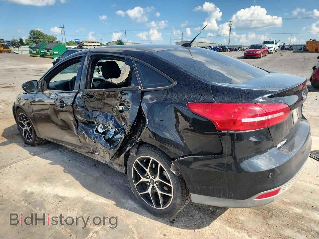 2017 FORD FOCUS - VIN: 1FADP3H28HL257671 - Фото 2