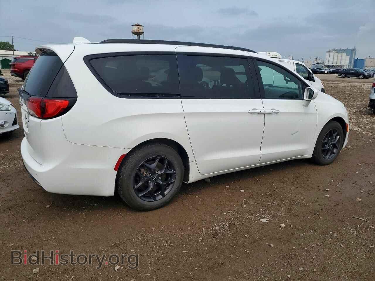 2019 CHRYSLER PACIFICA - VIN: 2C4RC1BG0KR550239 - Photo 3