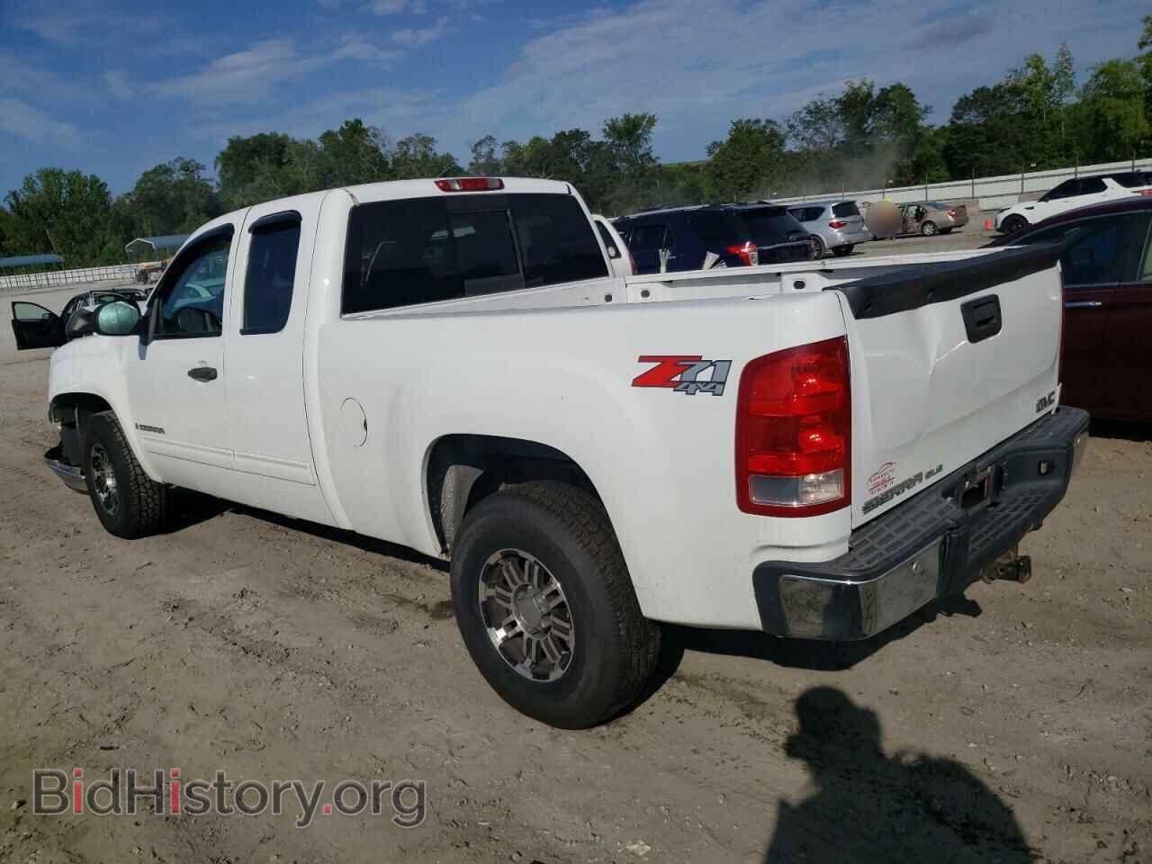 2007 GMC SIERRA - VIN: 2GTEK19J671723478 - Фото 2