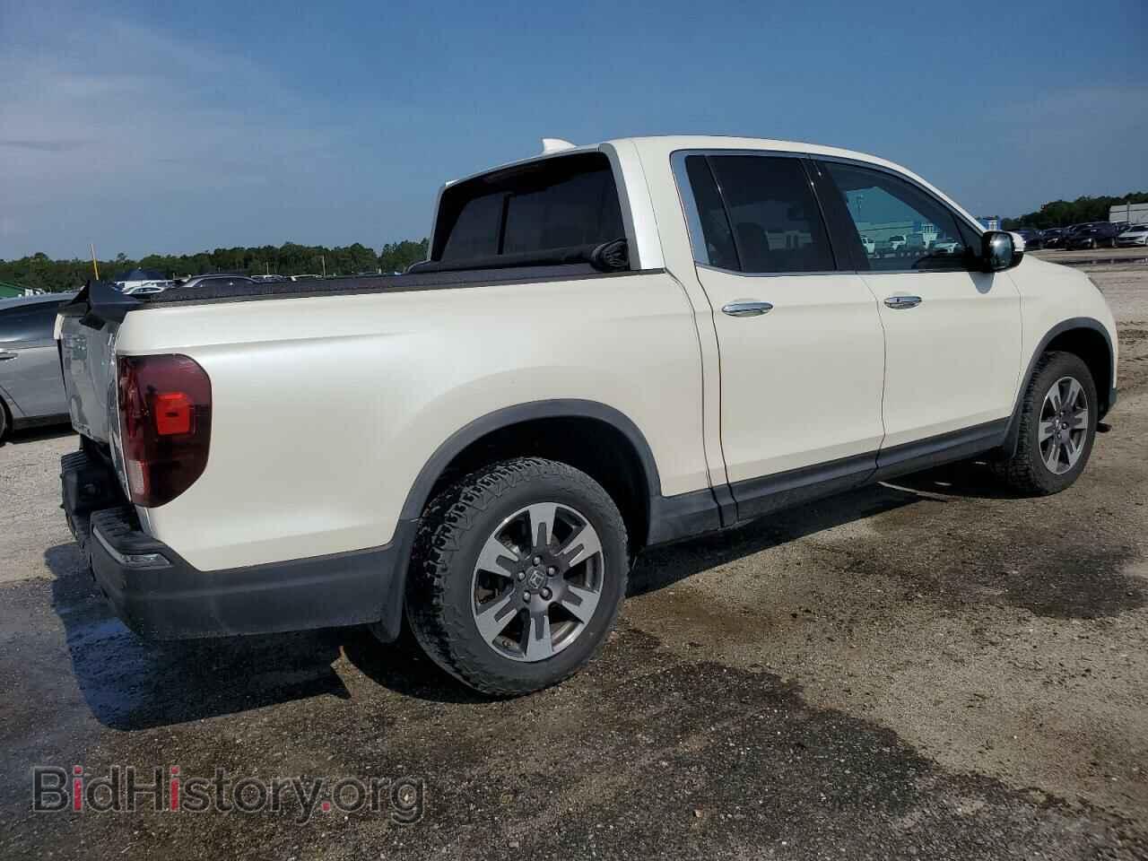 2017 HONDA RIDGELINE - VIN: 5FPYK3F72HB010696 - Фото 3