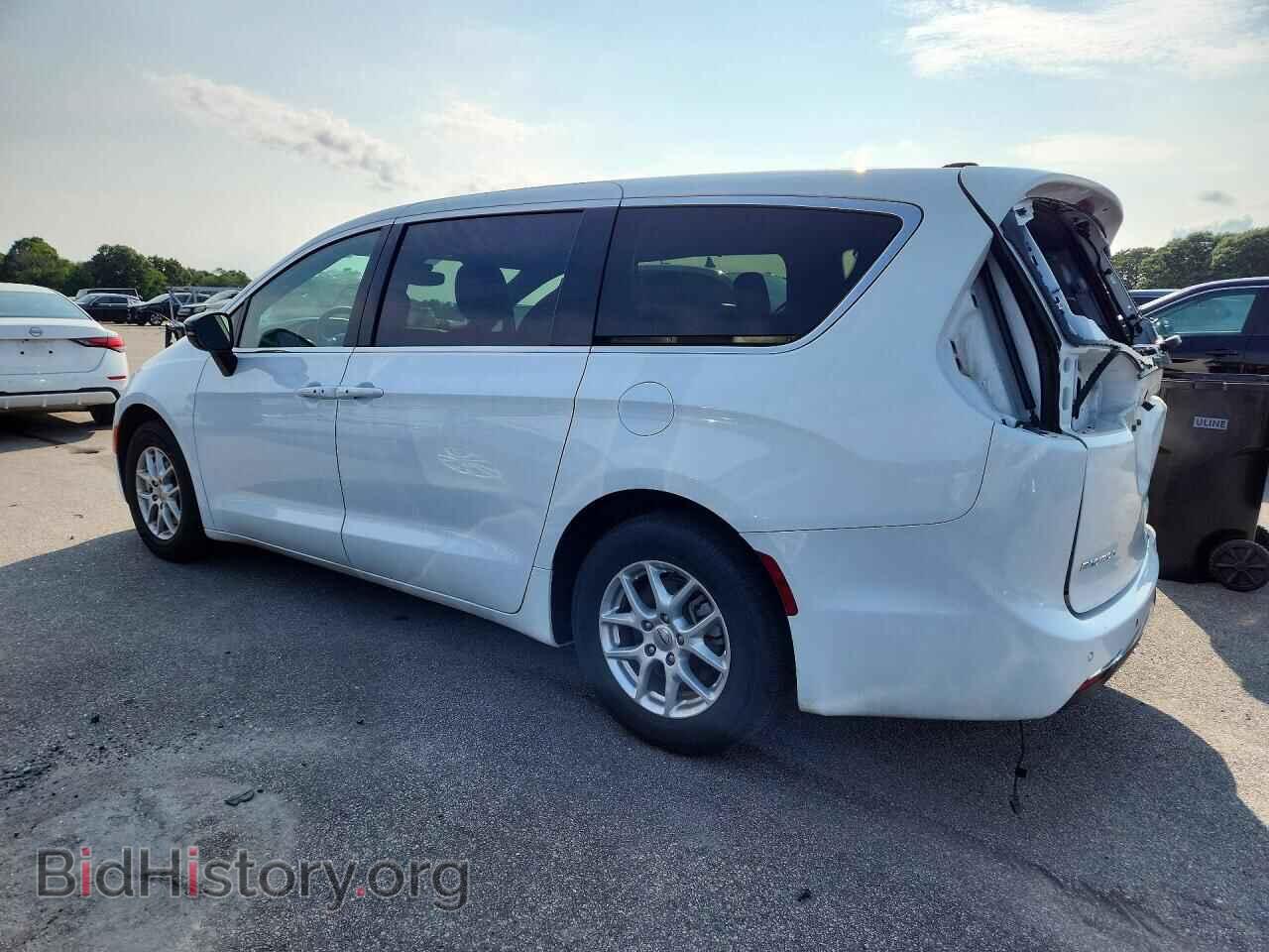 2025 CHRYSLER PACIFICA - VIN: 2C4RC1BG2SR516528 - Photo 2
