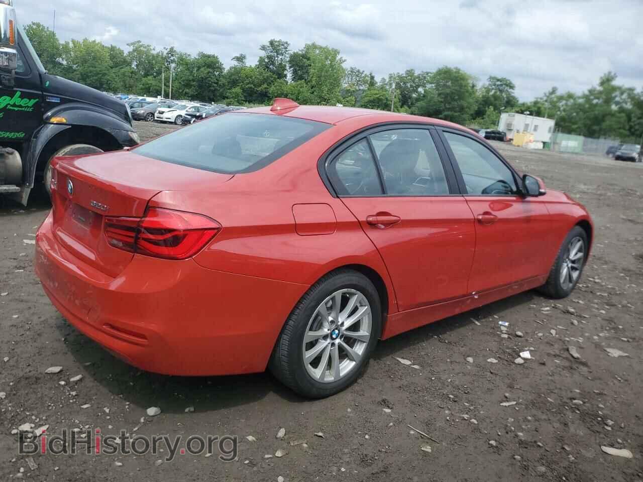 2016 BMW 3 SERIES - VIN: WBA8E5G59GNU20983 - Фото 3
