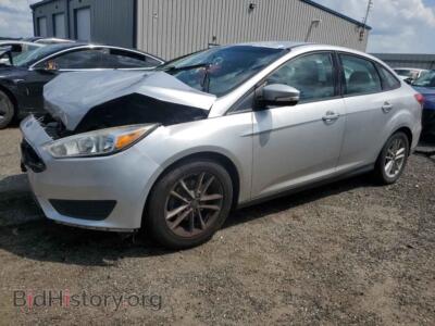 2017 Ford FOCUS SE, серебристый — VIN 1FADP3F22HL309038, Copart