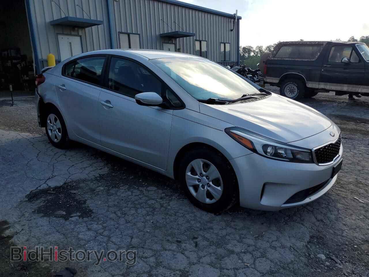 2017 KIA FORTE - VIN: 3KPFL4A76HE143896 - Фото 4