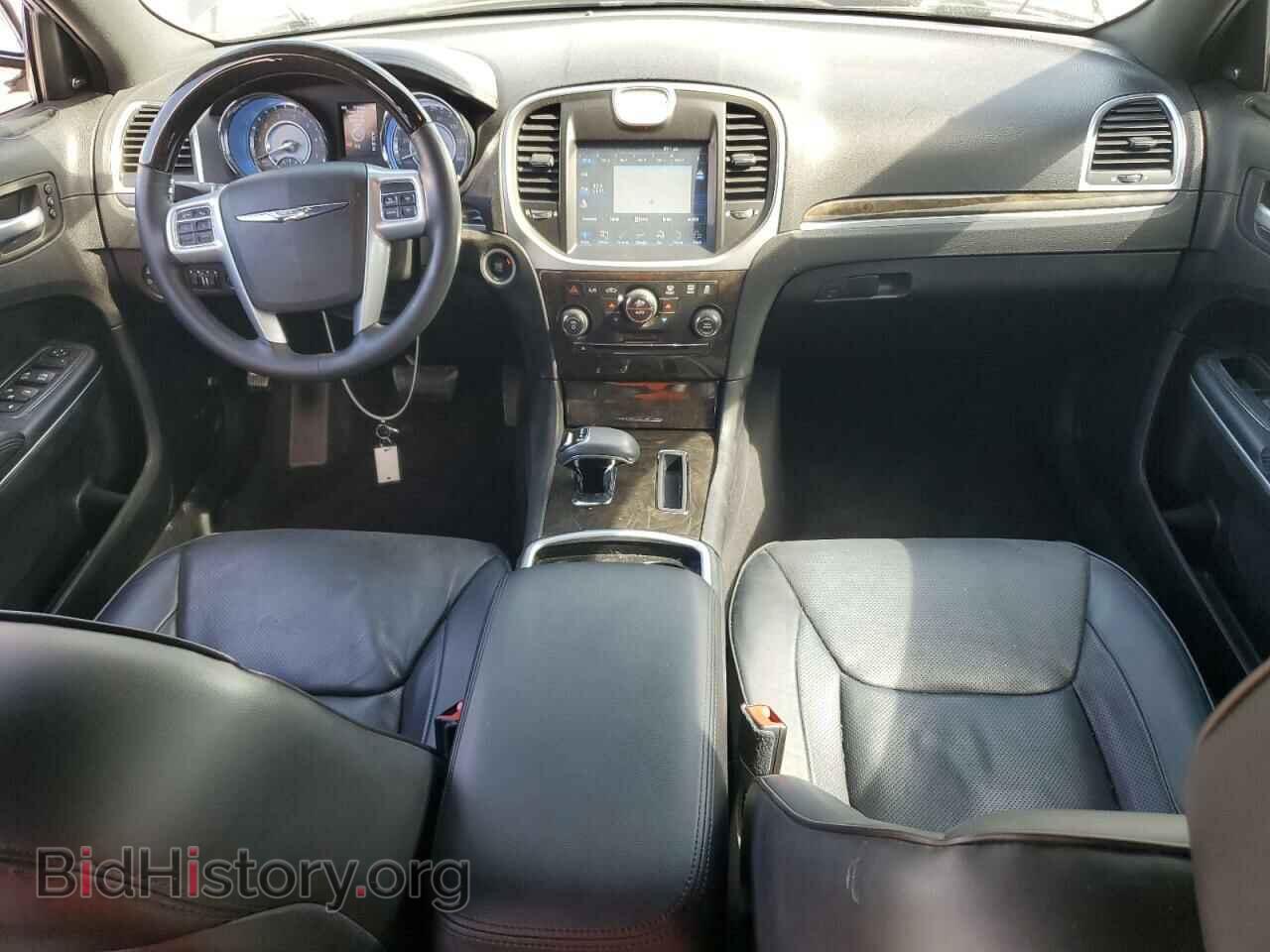 2013 CHRYSLER 300 - VIN: 2C3CCAEG1DH666242 - Фото 8