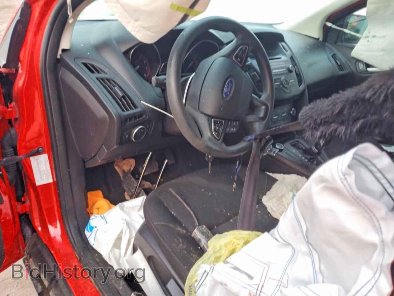 2017 FORD FOCUS - VIN: 1FADP3F2XHL332082 - Photo 8
