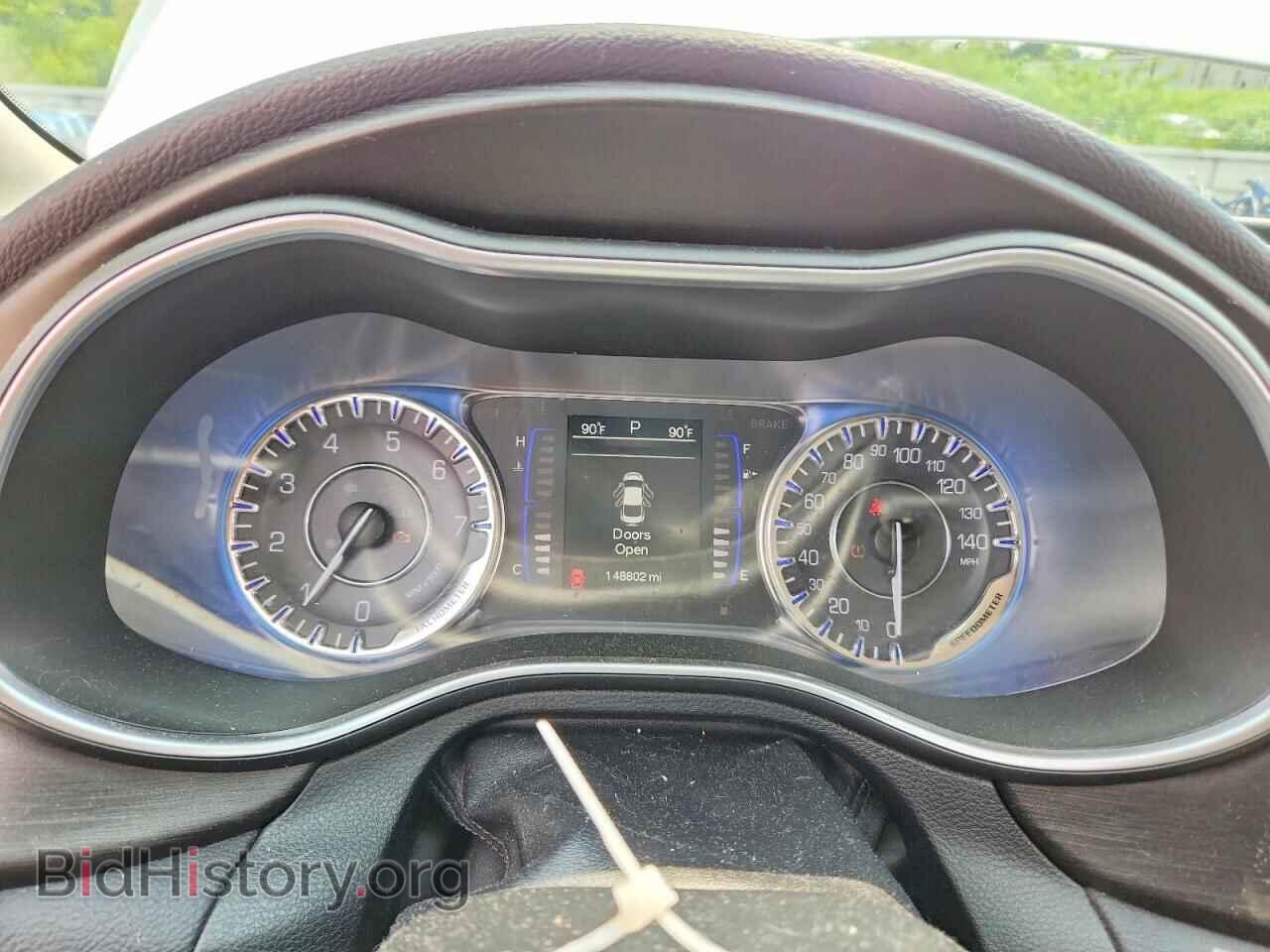 2015 CHRYSLER 200 - VIN: 1C3CCCAB5FN648214 - Фото 9