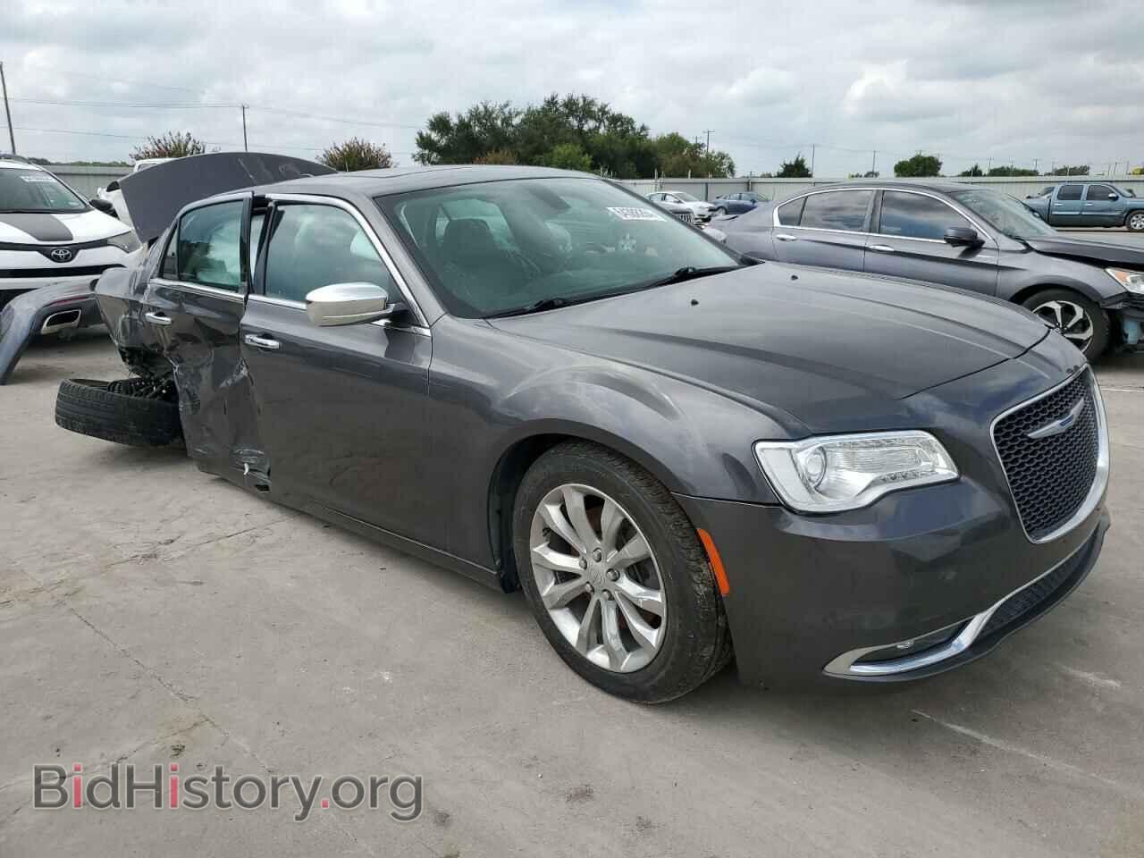 2020 CHRYSLER 300 - VIN: 2C3CCAKG8LH124557 - Фото 4